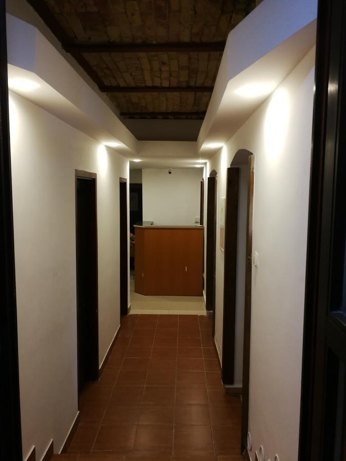 Budapest Garden Hotel Esterno foto